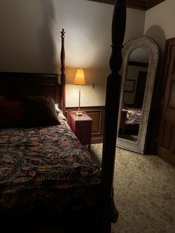 King 4 poster bed