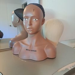 Mannequin Head
