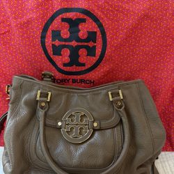 Authentic Tory Burch Amanda Hobo Bag Brown/tan Leather Medium Shoulder Crossbody Handbag Tan Leather 