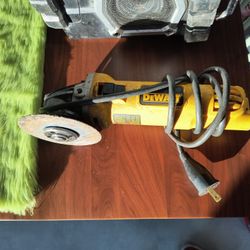 DeWalt Grinder 