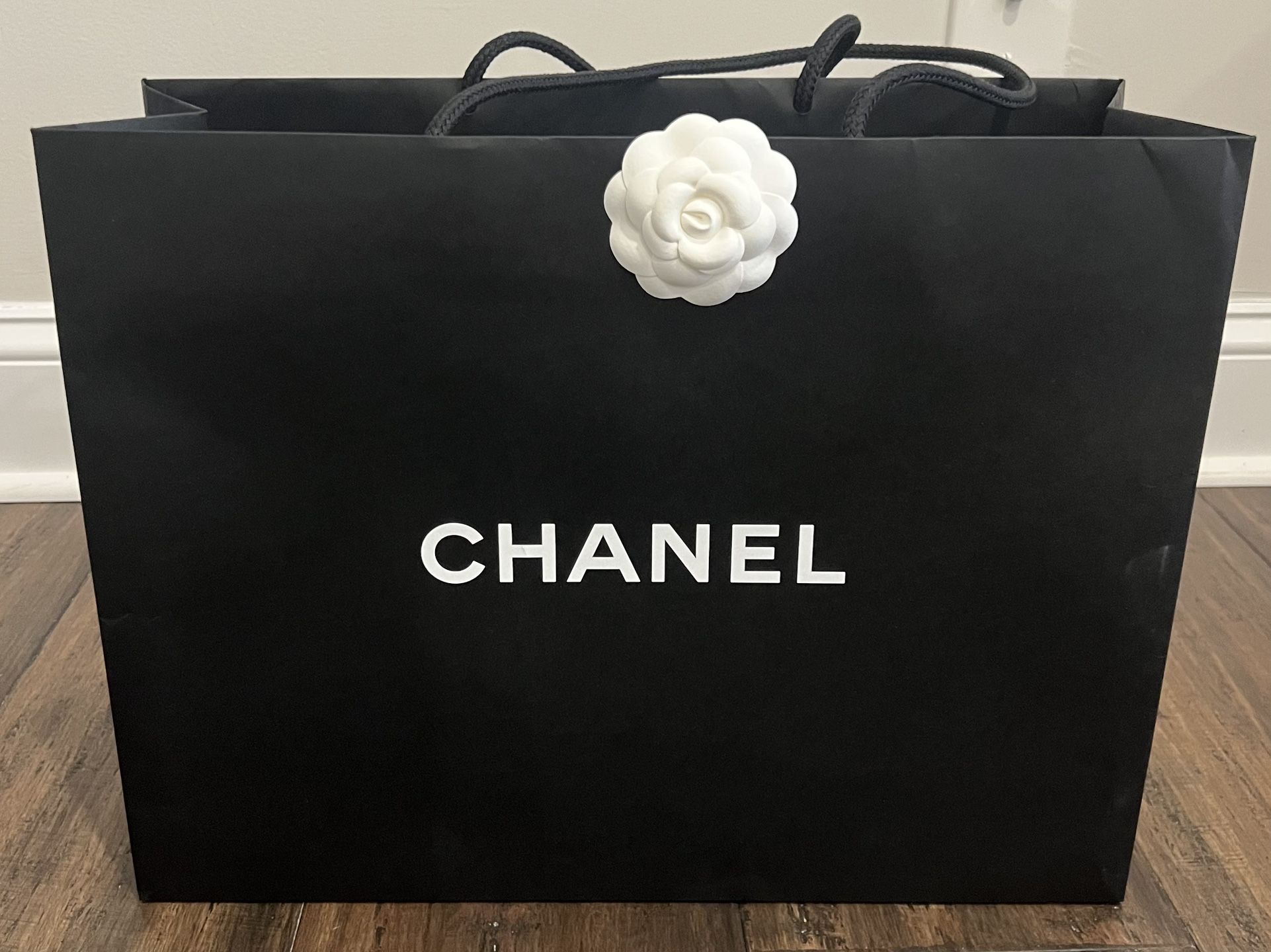 CHANEL Authentic Large Paper Gift/Shopping EMPTY Bag Black