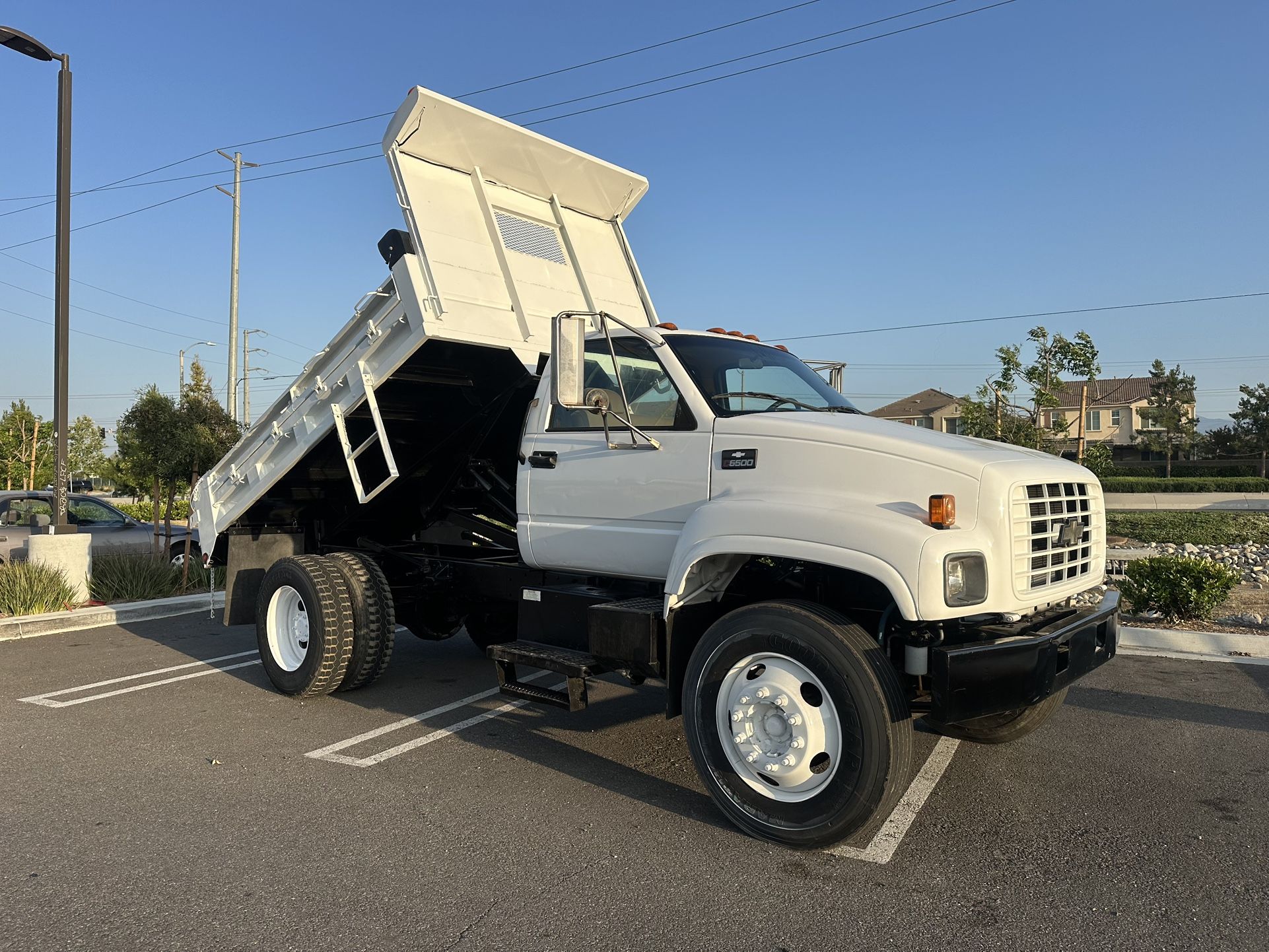 2001 Chevrolet C6500