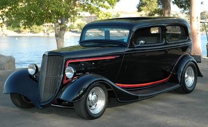 1934 Ford Tudor All-Steel Street Rod