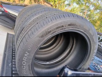 Capricorn 305/45/22 Tires (4) Total