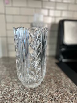 Beautiful Heavy Crystal Vase