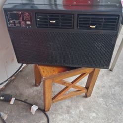Window Air Conditioner 