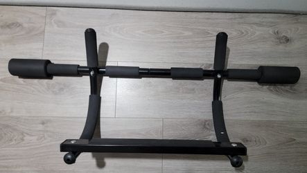 Wall-Mounted Multi-Grip Pull-Up Bar