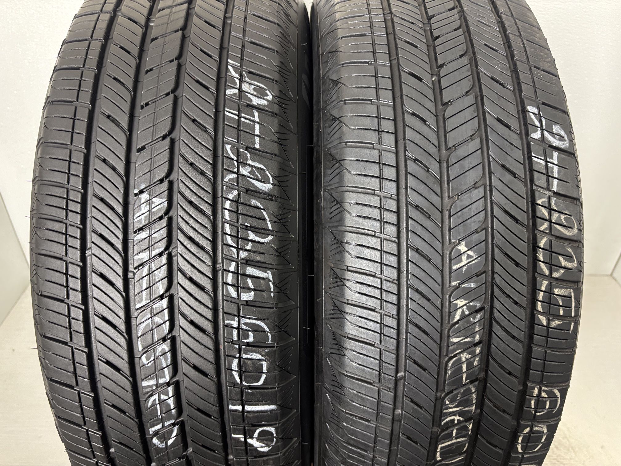 2 Tires 235 60 19 Bridgestone Alenza Sport As Like New No Repairs