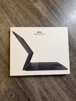 Apple iPad Magic Keyboard (12.9-inch / 13-inch)