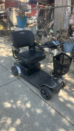 Mobility scooter