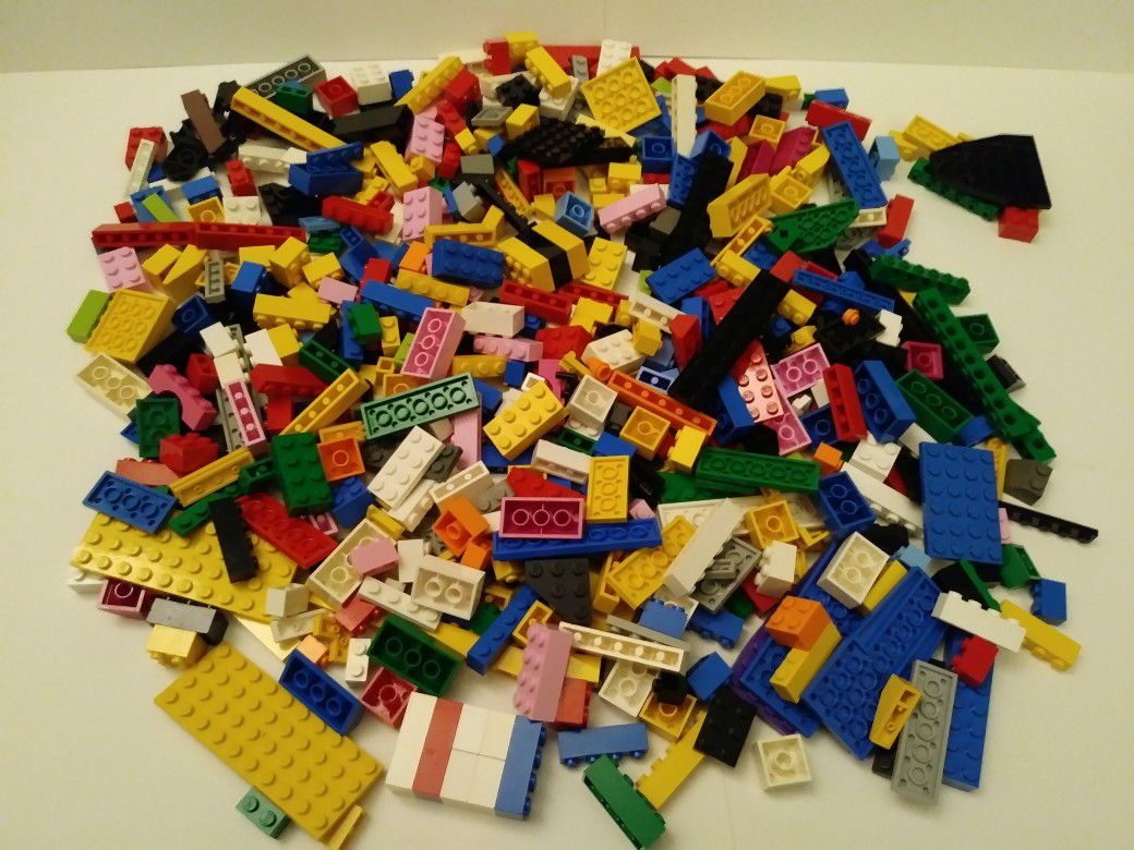Huge Lot of Lego Bricks