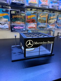 Mercedes Benz diorama