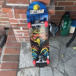 Tony hawk skate board