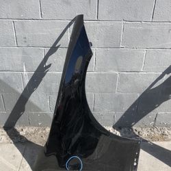 2019 2020 2021 2022 2023 Mercedes Benz CLS Right Side Fender Panel