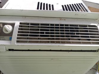 Good ac cheap 40 bucks obo