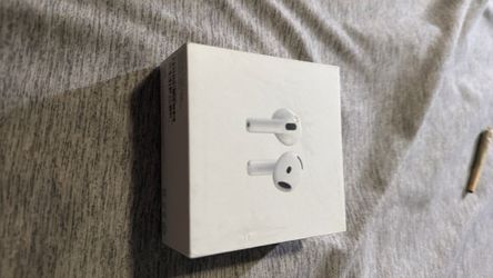AirPods 4