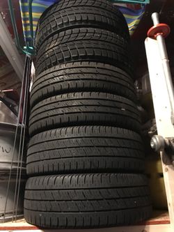 6 Smart car tires (4 regular, 2 snow )