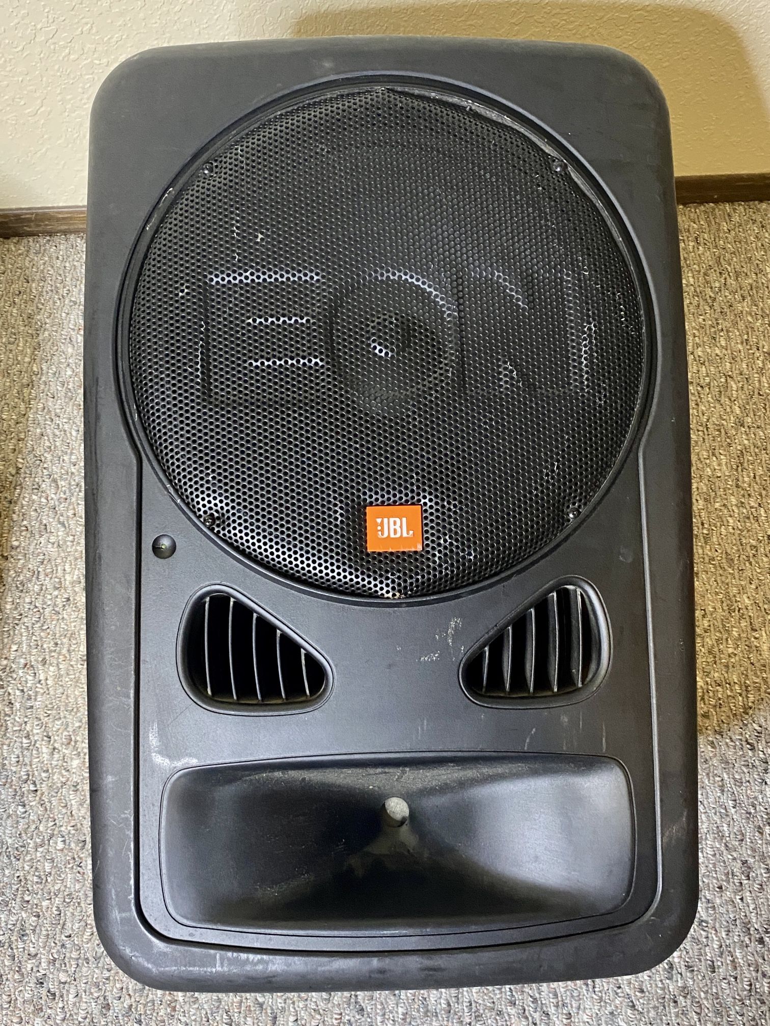 JBL EON-15 G2 Powered Speaker