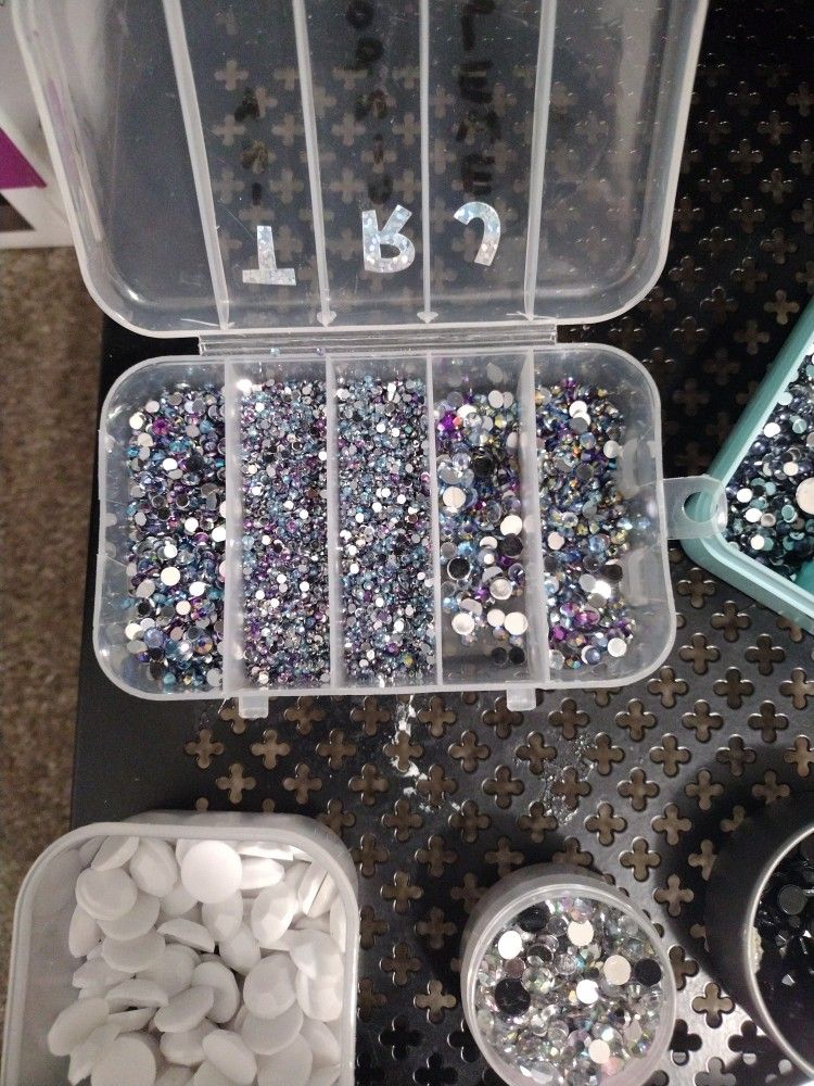 Lots Flat Back Jewels