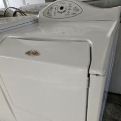 Maytag Electric Dryer Super Capacity Working Perfectly Fine Very Clean Super Capacity I Can Deliver To You 90 Days Warranty 