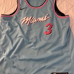 Dwayne Wade Miami Heat Jersey Size 56 Pre Owned 