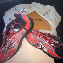Louis Vuitton LV Runner Tatic Sneaker BLACK. Size 09.5