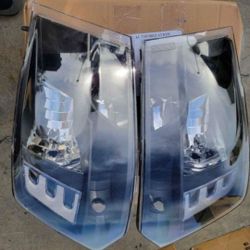 09-18 RAM HEADLIGHTS LUCES