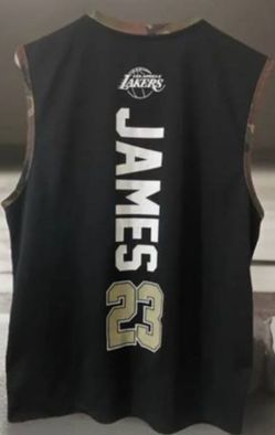 Los Angeles Lakers LeBron James Black Camo Jersey Size XL