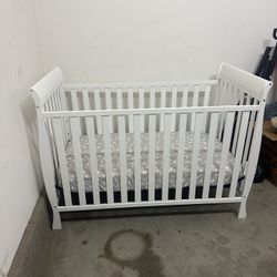 Baby Crib 