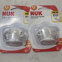 NUK orthodontic pacifiers NEW