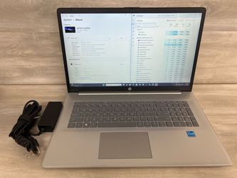 HP 17 Touchscreen Laptop i3-1215U 8GB RAM 256GB SSD 17.3”(PO1022549)