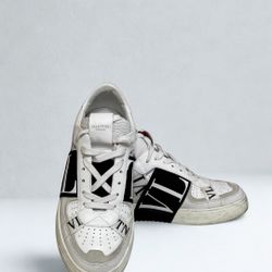 Valentino Garavani VL7N Sneakers – Women’s – White/Black - Size 8