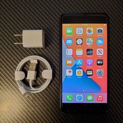 iPhone 8 Plus - UNLOCKED - Like New 