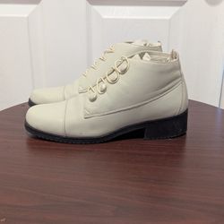Vintage Sporto Size 8  Poppin Leather Ankle Boots
