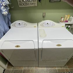 Maytag Washer And Dryer 