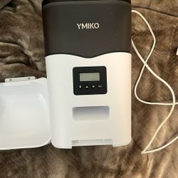 Automatic Cat Feeder