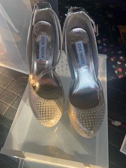 I have theses high heels for sell