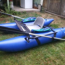 Pontoon boat for Sale in Seattle, WA - OfferUp