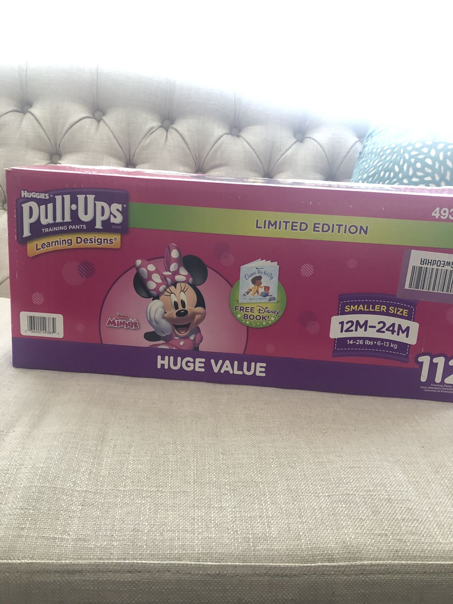 BRAND NEW BOX of Huggies Pull-up 🎀