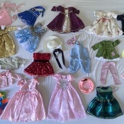 Over 100 Pieces Of Doll Clothes And Accessories