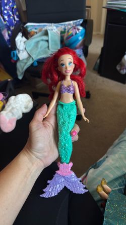Disney Princesa Ariel Doll with fin  little mermaid  rare