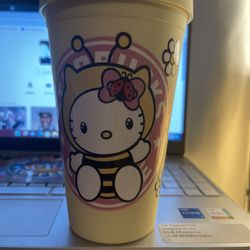 Hello Kitty Cup 