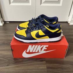 Nike Dunk Low “Michigan” Men’s 10.5
