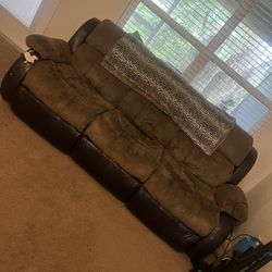 Recliner Couch $100