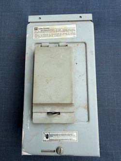 Cutler Hammer 50 amp Breaker Box