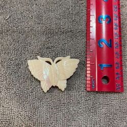 BUTTERFLY PIN. BROOCH. I THINK MOTHER OF PEARL