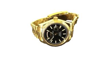 Time Warrior Da Royalty Gold Regular Watch