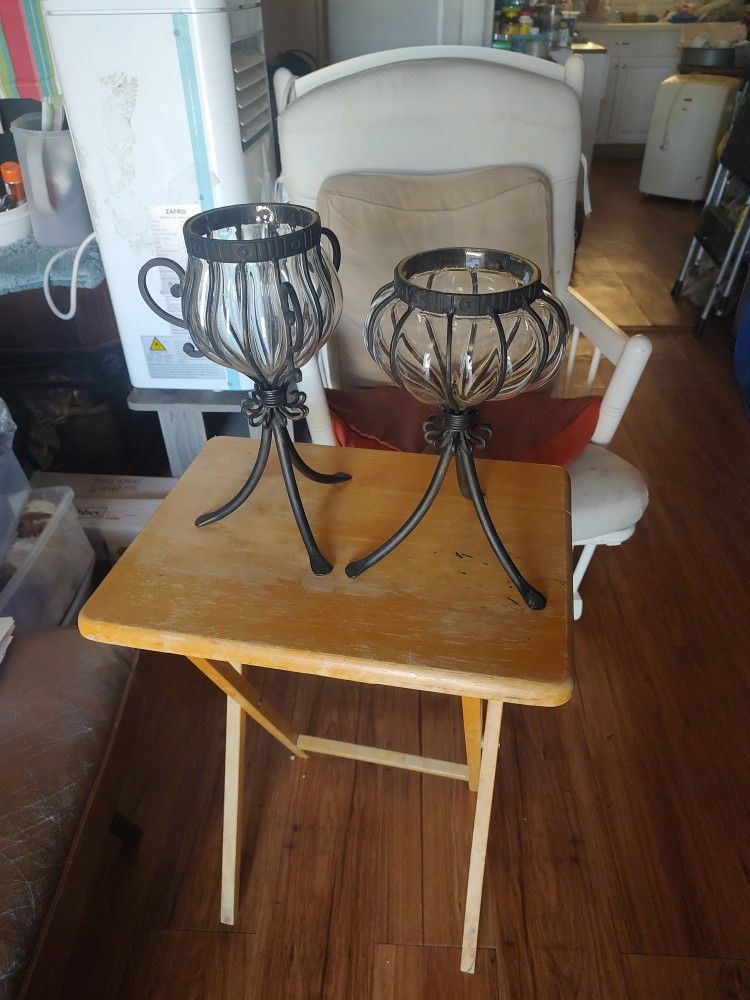 2 Candle Holder