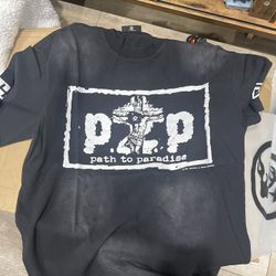 he’ll star T-shirts