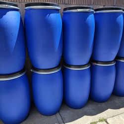 35 Gallons Drums With Removable Lid(Barriles)(Drums)